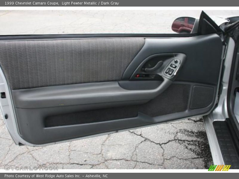 Door Panel of 1999 Camaro Coupe