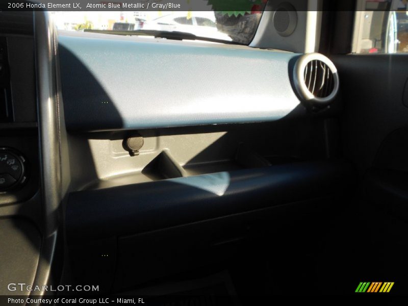 Atomic Blue Metallic / Gray/Blue 2006 Honda Element LX