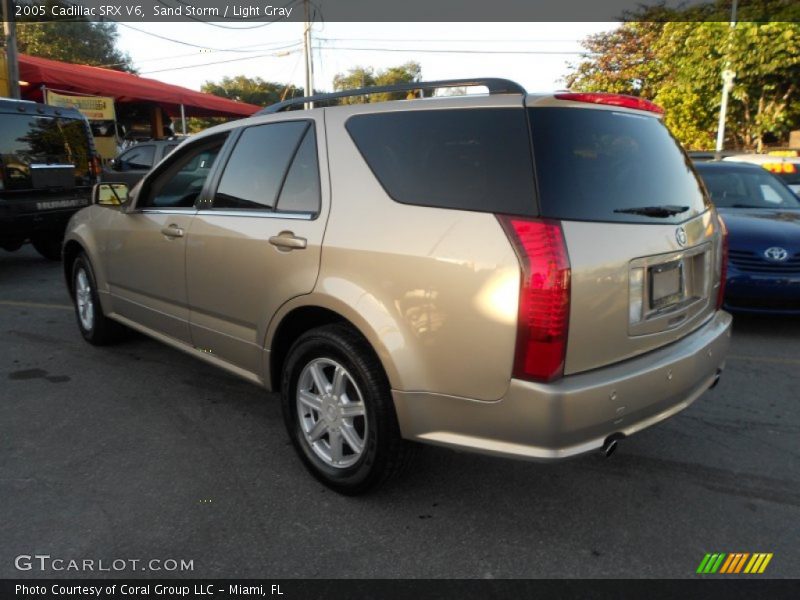 Sand Storm / Light Gray 2005 Cadillac SRX V6