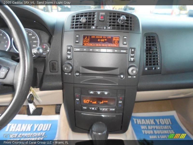 Sand Storm / Light Gray 2005 Cadillac SRX V6