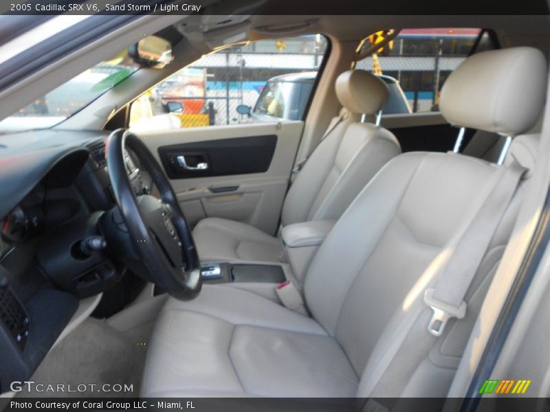 Sand Storm / Light Gray 2005 Cadillac SRX V6