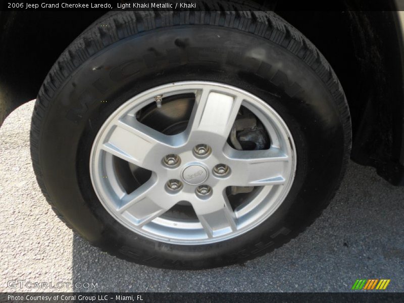 Light Khaki Metallic / Khaki 2006 Jeep Grand Cherokee Laredo