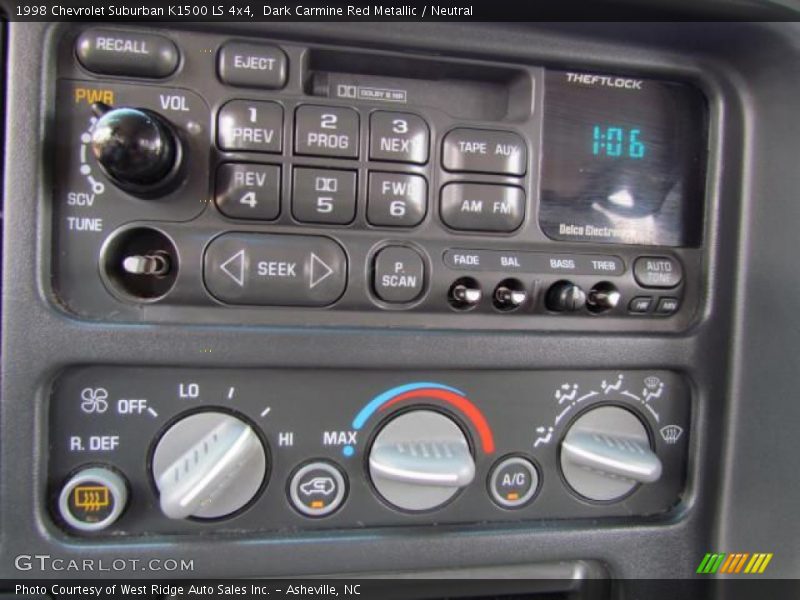 Audio System of 1998 Suburban K1500 LS 4x4