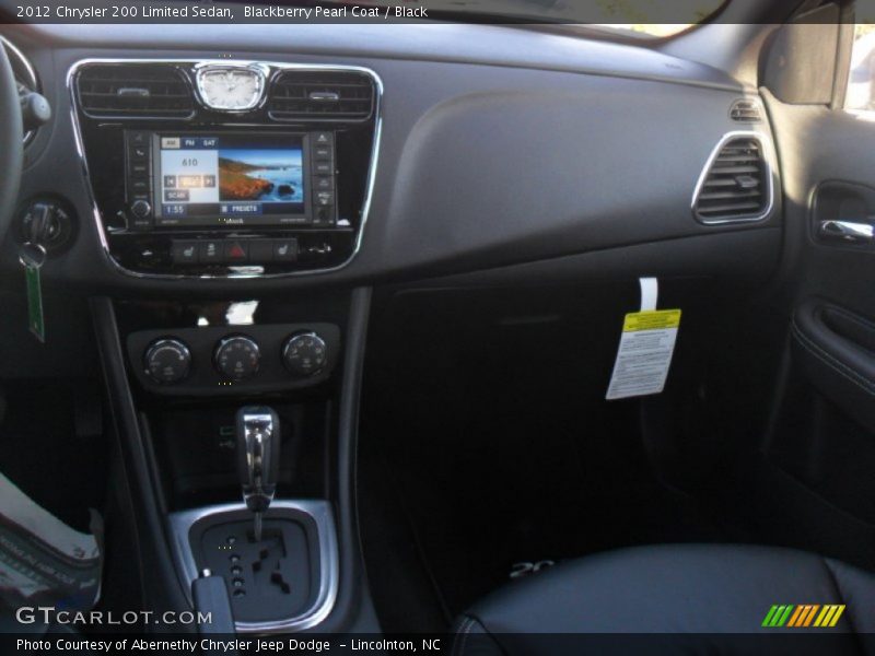 Blackberry Pearl Coat / Black 2012 Chrysler 200 Limited Sedan