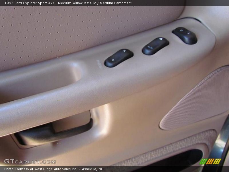 Medium Willow Metallic / Medium Parchment 1997 Ford Explorer Sport 4x4