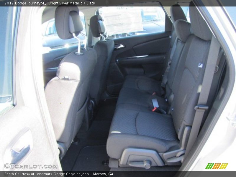 Bright Silver Metallic / Black 2012 Dodge Journey SE