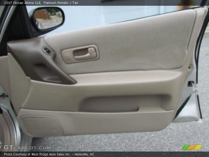 Platinum Metallic / Tan 1997 Nissan Altima GLE