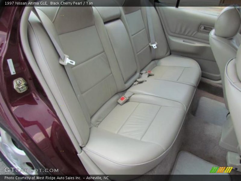  1997 Altima GLE Tan Interior