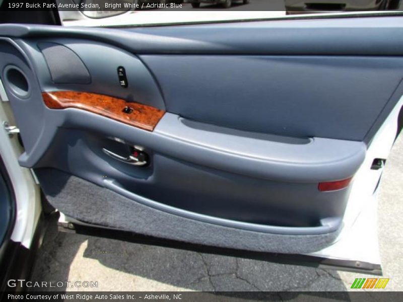 Bright White / Adriatic Blue 1997 Buick Park Avenue Sedan