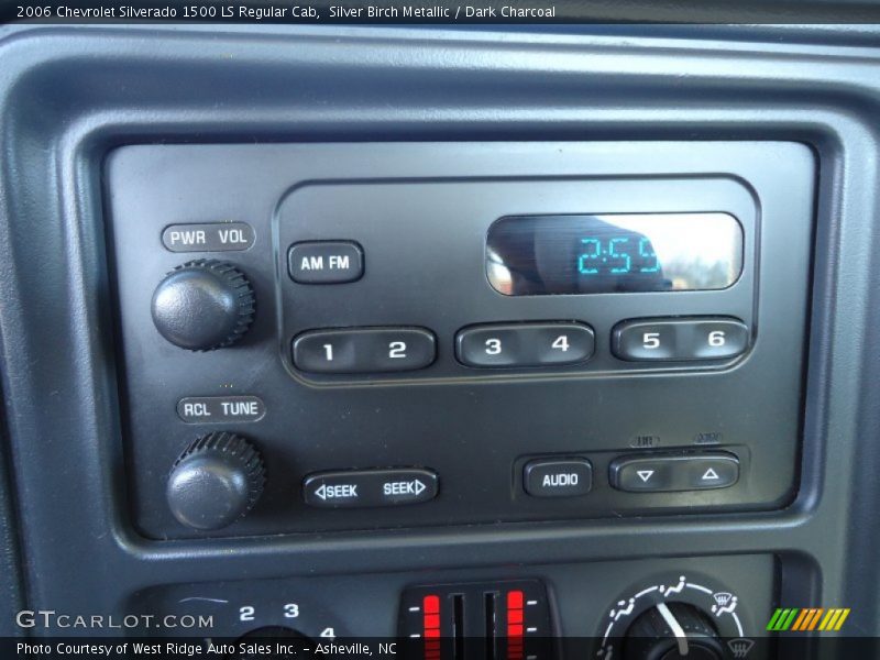 Silver Birch Metallic / Dark Charcoal 2006 Chevrolet Silverado 1500 LS Regular Cab