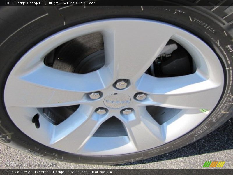 Bright Silver Metallic / Black 2012 Dodge Charger SE