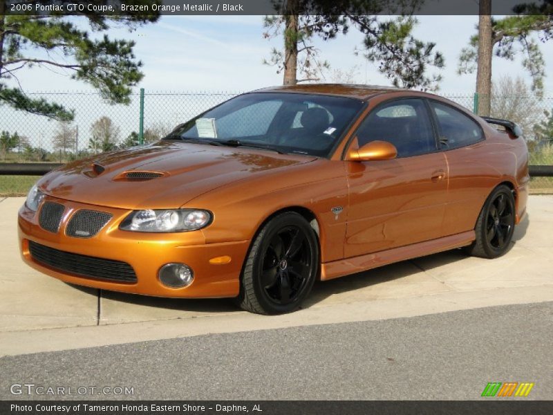 Front 3/4 View of 2006 GTO Coupe