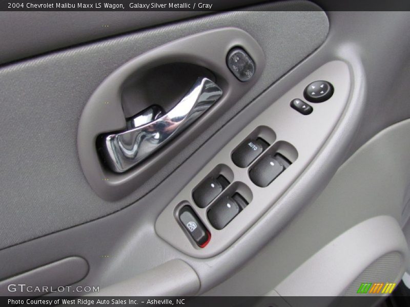 Galaxy Silver Metallic / Gray 2004 Chevrolet Malibu Maxx LS Wagon