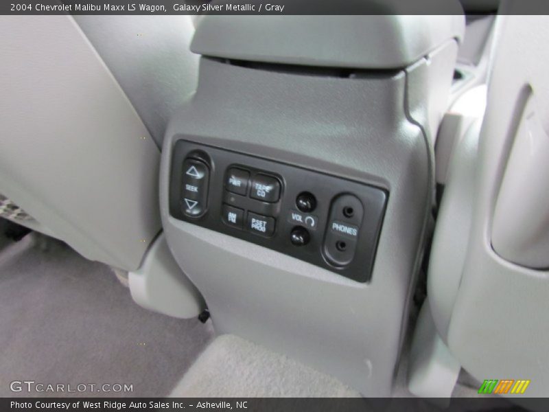 Galaxy Silver Metallic / Gray 2004 Chevrolet Malibu Maxx LS Wagon