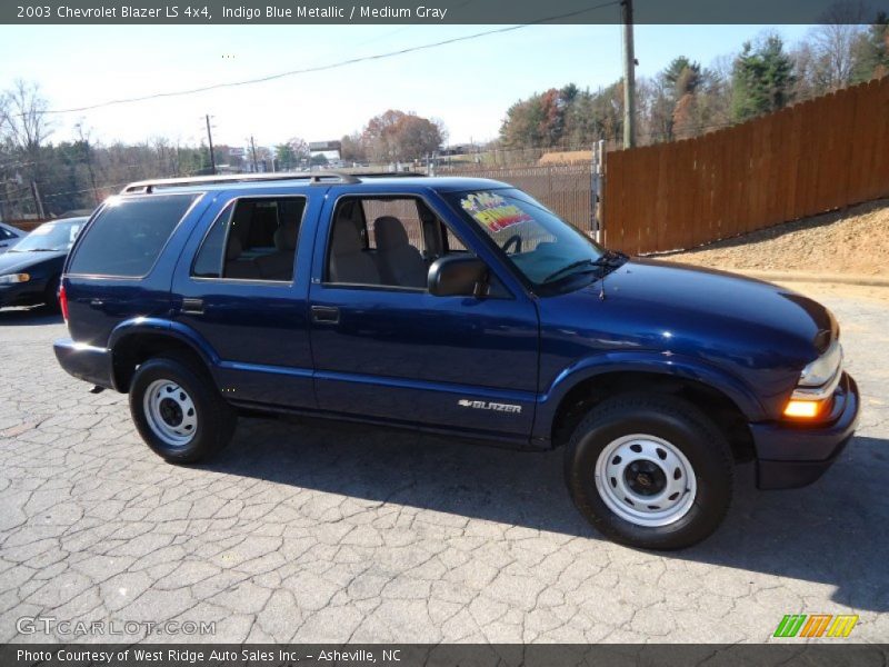 Indigo Blue Metallic / Medium Gray 2003 Chevrolet Blazer LS 4x4