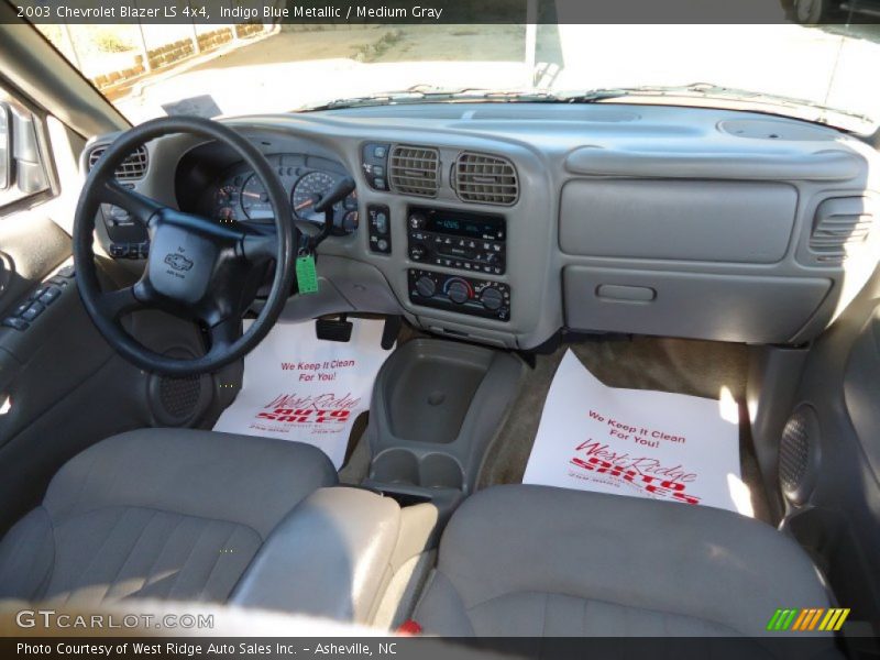 Indigo Blue Metallic / Medium Gray 2003 Chevrolet Blazer LS 4x4