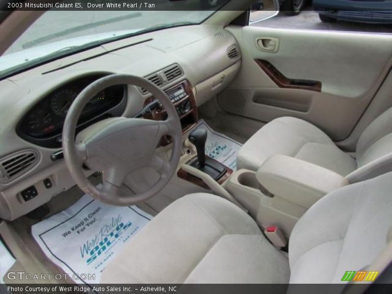 Dover White Pearl / Tan 2003 Mitsubishi Galant ES