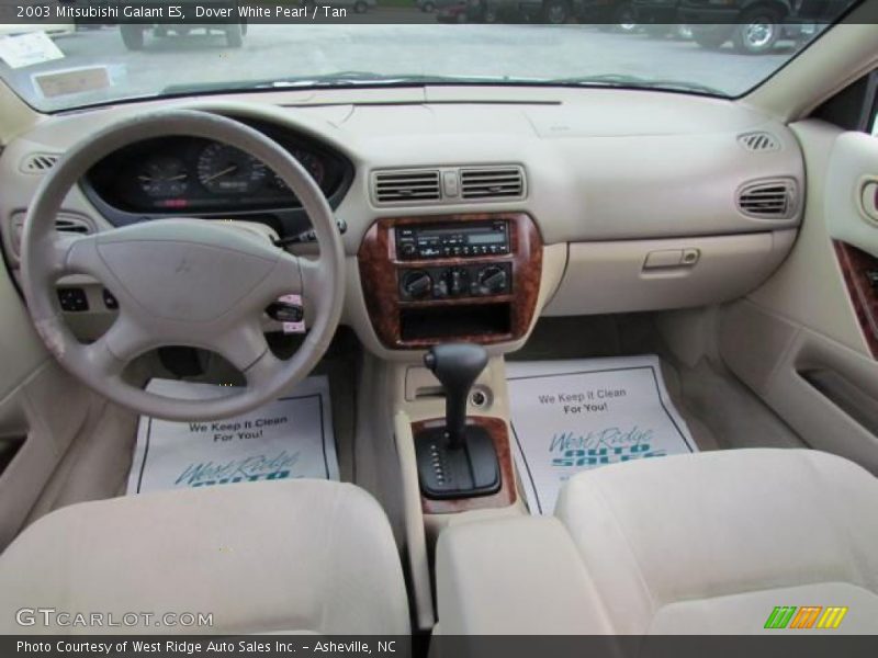 Dover White Pearl / Tan 2003 Mitsubishi Galant ES