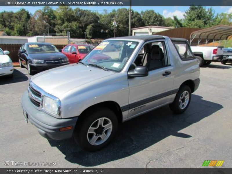 Silverleaf Metallic / Medium Gray 2003 Chevrolet Tracker Convertible