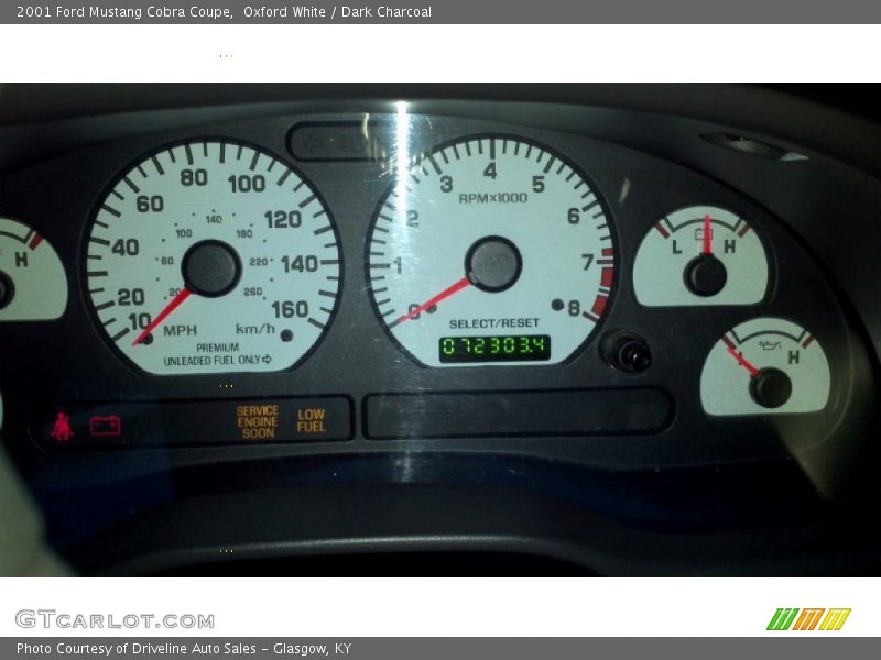 Oxford White / Dark Charcoal 2001 Ford Mustang Cobra Coupe