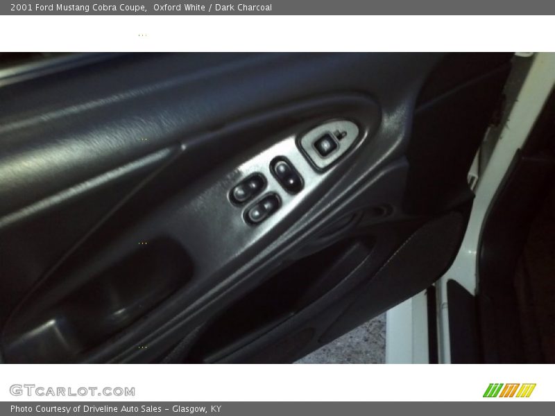 Oxford White / Dark Charcoal 2001 Ford Mustang Cobra Coupe