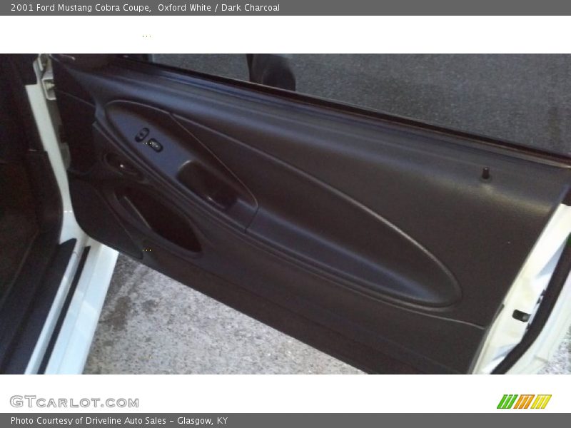 Oxford White / Dark Charcoal 2001 Ford Mustang Cobra Coupe