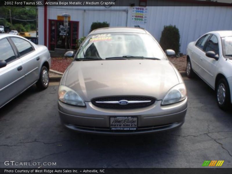 Arizona Beige Metallic / Medium Graphite 2002 Ford Taurus SES
