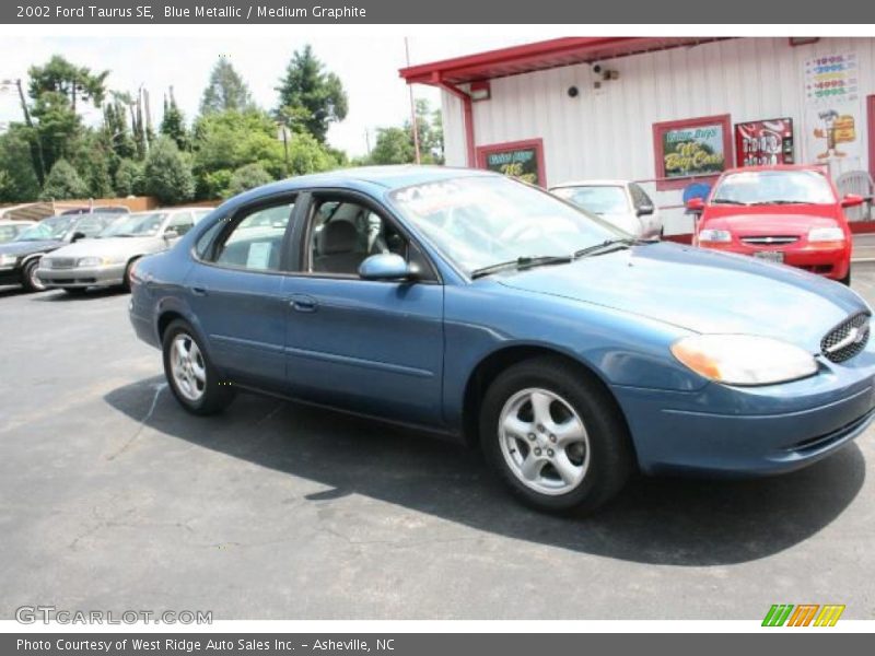 Blue Metallic / Medium Graphite 2002 Ford Taurus SE