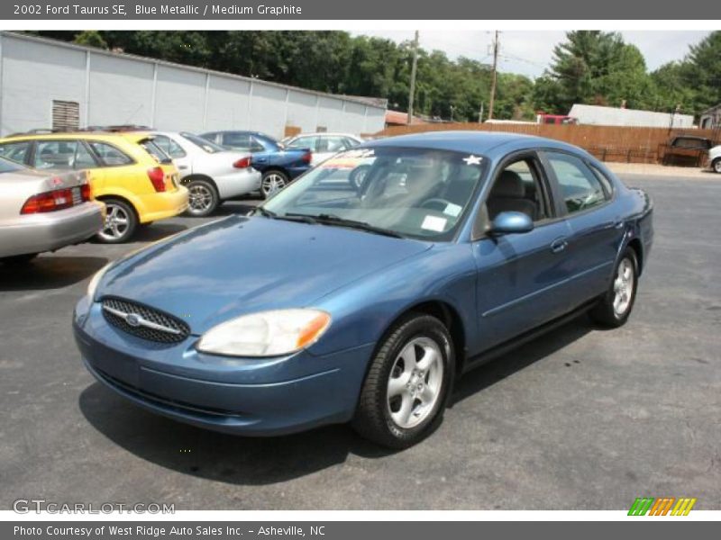 Blue Metallic / Medium Graphite 2002 Ford Taurus SE