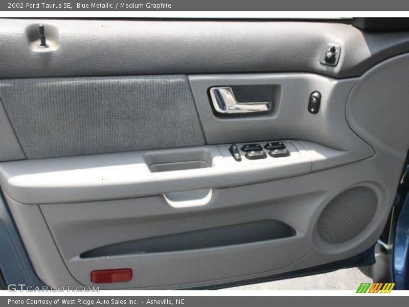 Blue Metallic / Medium Graphite 2002 Ford Taurus SE