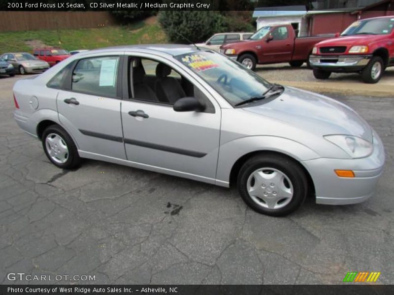 CD Silver Metallic / Medium Graphite Grey 2001 Ford Focus LX Sedan