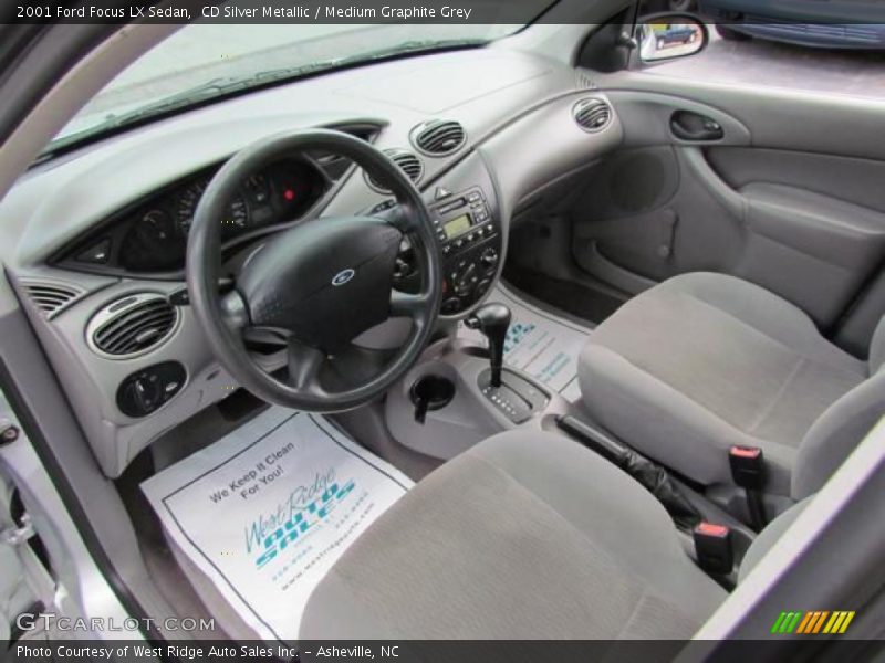 CD Silver Metallic / Medium Graphite Grey 2001 Ford Focus LX Sedan
