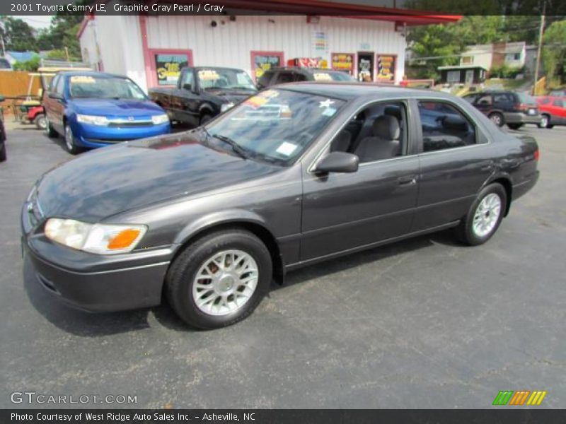Graphite Gray Pearl / Gray 2001 Toyota Camry LE