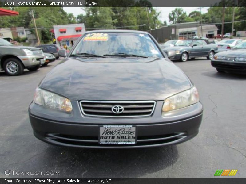 Graphite Gray Pearl / Gray 2001 Toyota Camry LE