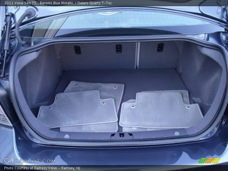 Barents Blue Metallic / Dalaro Quartz T-Tec 2011 Volvo S40 T5