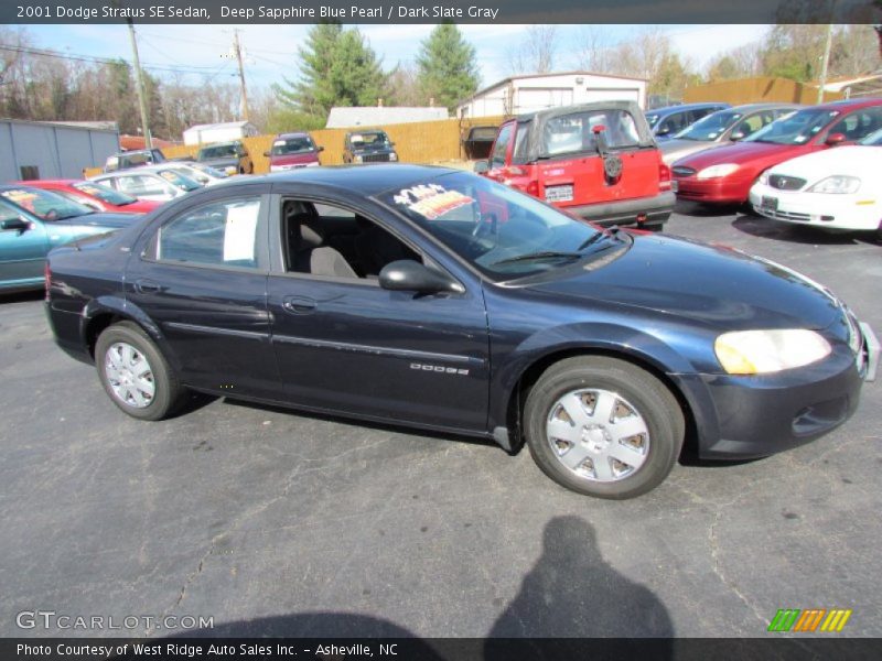 Deep Sapphire Blue Pearl / Dark Slate Gray 2001 Dodge Stratus SE Sedan