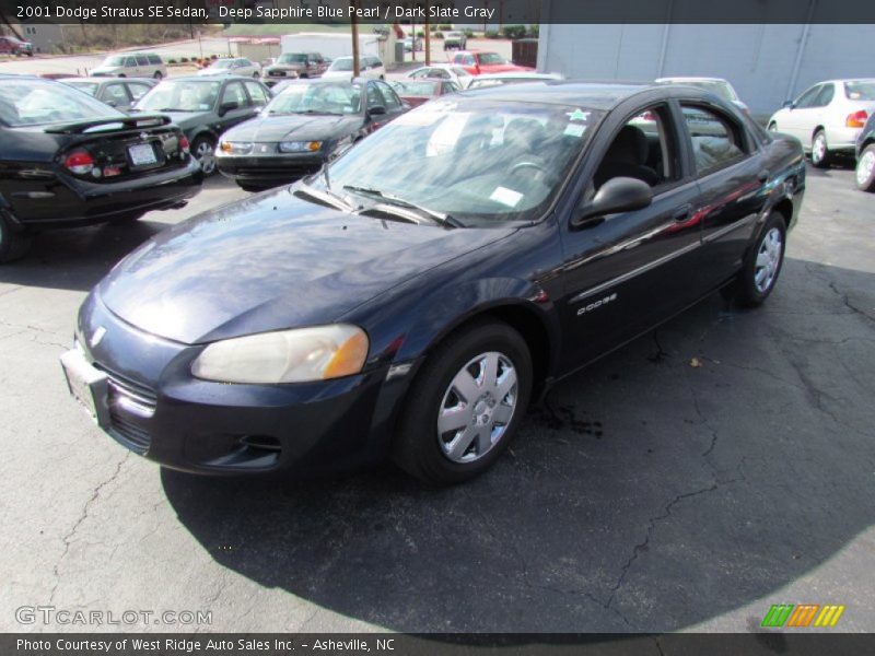 Deep Sapphire Blue Pearl / Dark Slate Gray 2001 Dodge Stratus SE Sedan