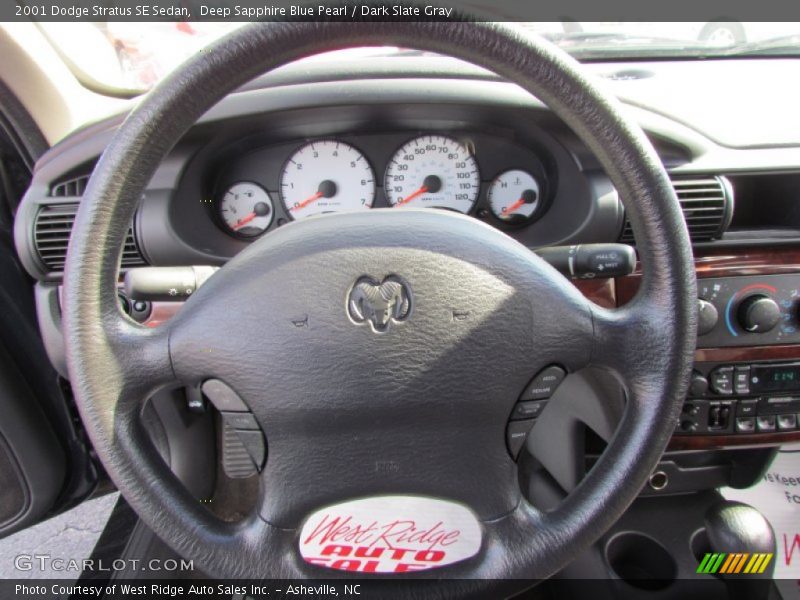 Deep Sapphire Blue Pearl / Dark Slate Gray 2001 Dodge Stratus SE Sedan