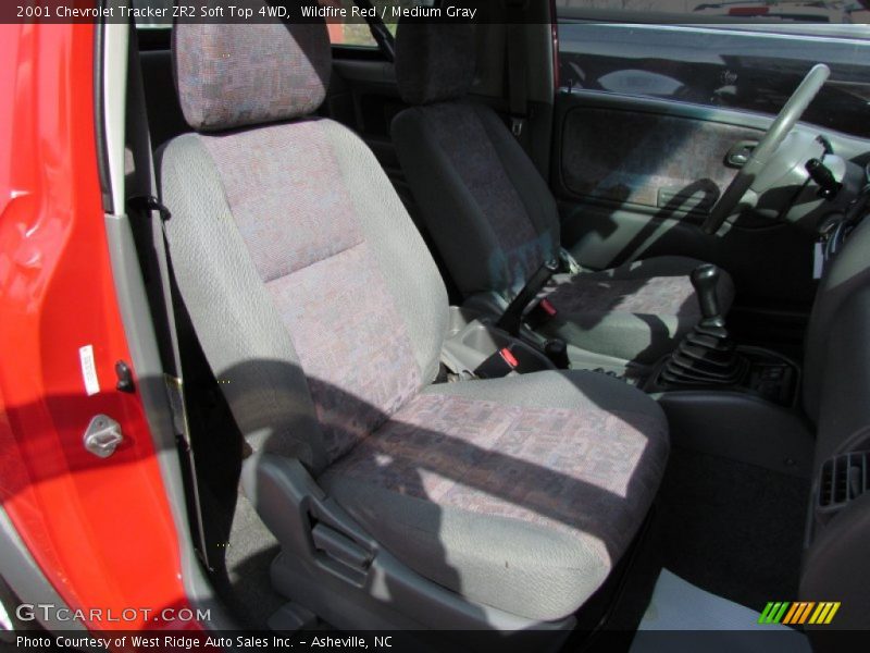 Wildfire Red / Medium Gray 2001 Chevrolet Tracker ZR2 Soft Top 4WD
