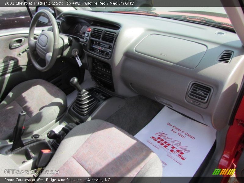 Wildfire Red / Medium Gray 2001 Chevrolet Tracker ZR2 Soft Top 4WD