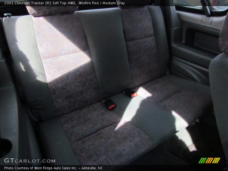 Wildfire Red / Medium Gray 2001 Chevrolet Tracker ZR2 Soft Top 4WD