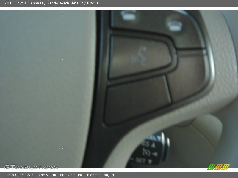 Sandy Beach Metallic / Bisque 2011 Toyota Sienna LE
