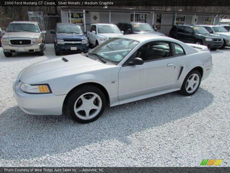 Silver Metallic / Medium Graphite 2000 Ford Mustang GT Coupe