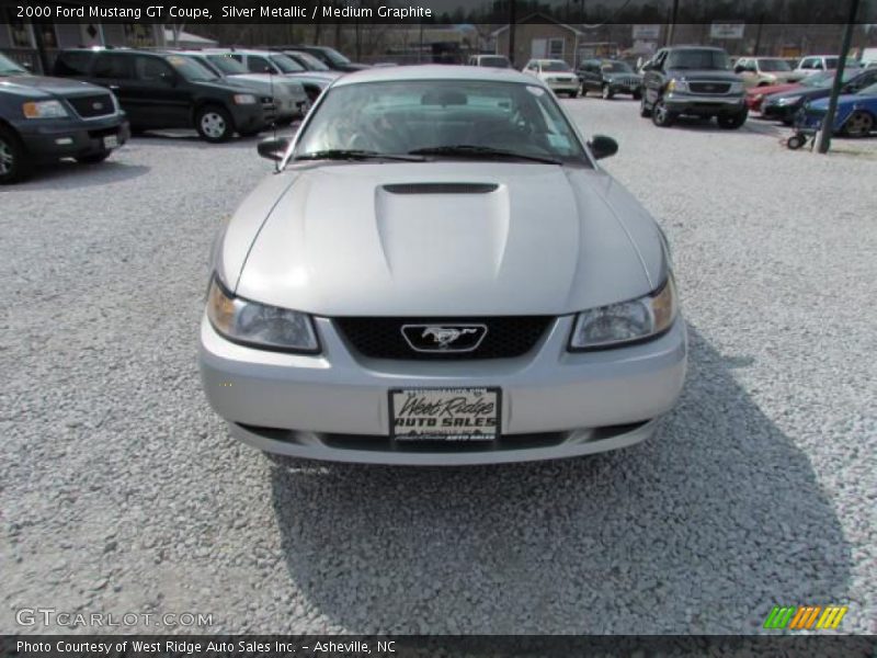 Silver Metallic / Medium Graphite 2000 Ford Mustang GT Coupe