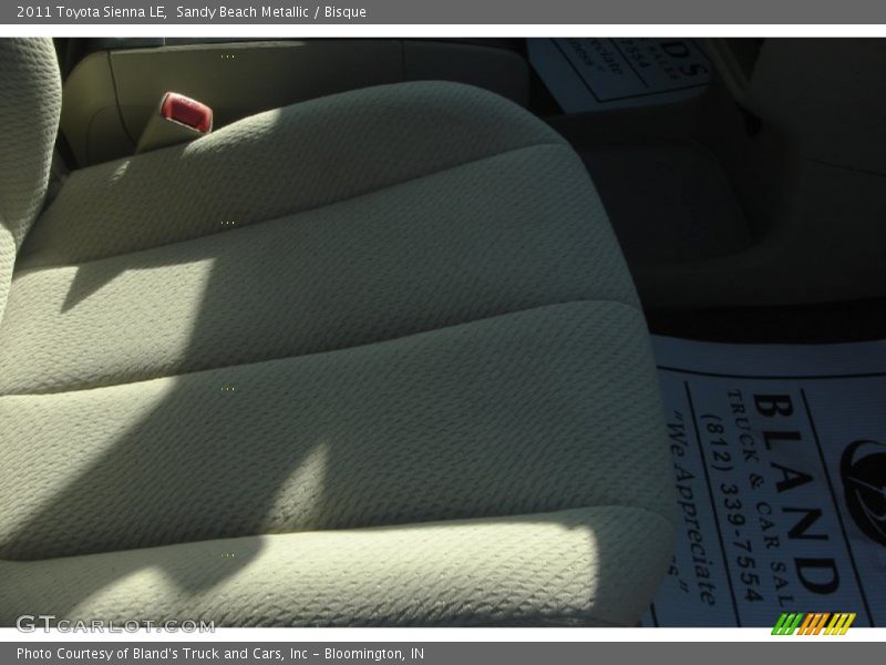 Sandy Beach Metallic / Bisque 2011 Toyota Sienna LE