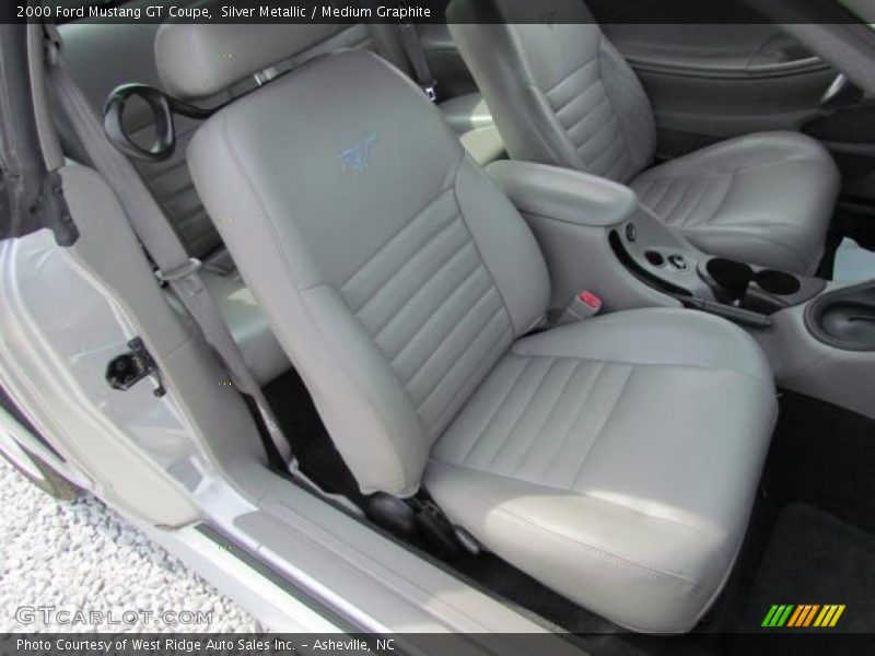 Silver Metallic / Medium Graphite 2000 Ford Mustang GT Coupe