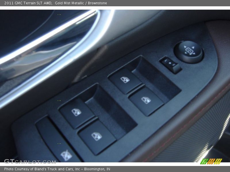 Gold Mist Metallic / Brownstone 2011 GMC Terrain SLT AWD