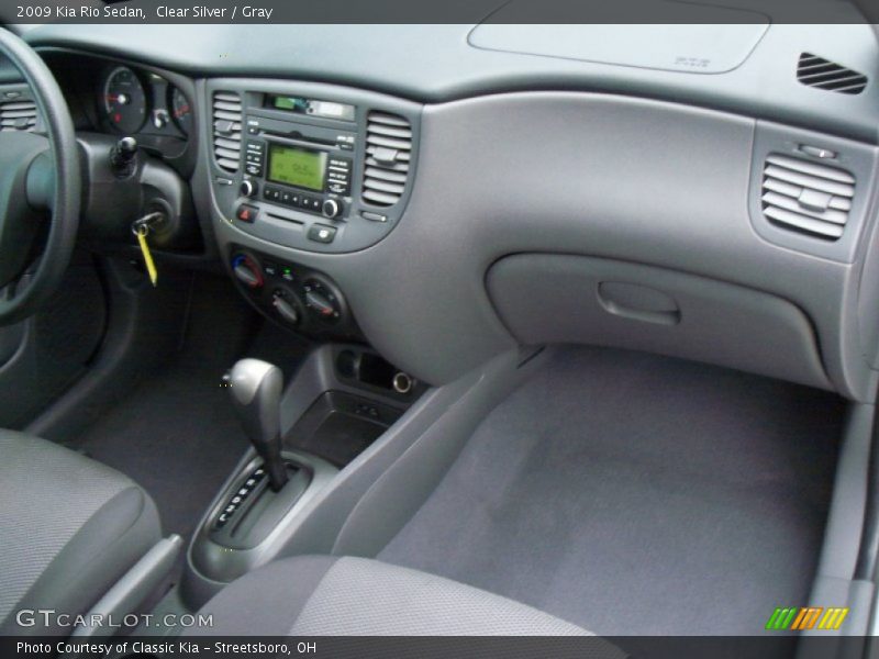 Clear Silver / Gray 2009 Kia Rio Sedan