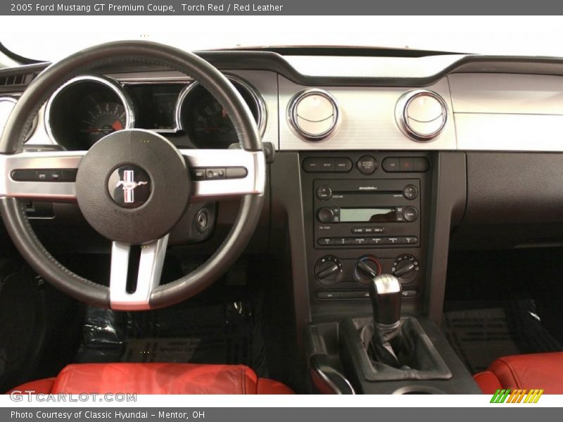 Dashboard of 2005 Mustang GT Premium Coupe