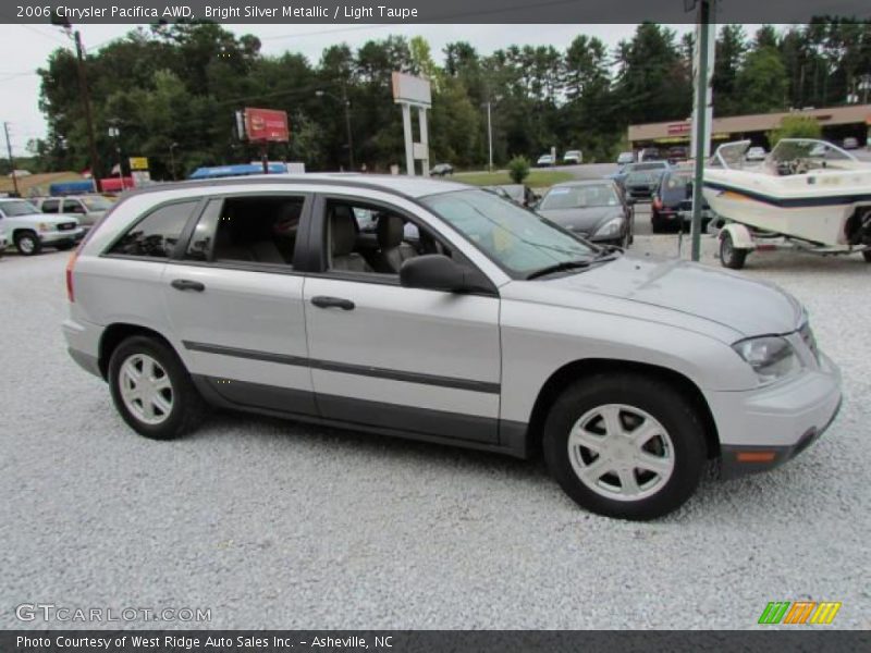 Bright Silver Metallic / Light Taupe 2006 Chrysler Pacifica AWD
